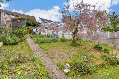 2 bedroom end of terrace house for sale, Concord Avenue, Chatham ME5