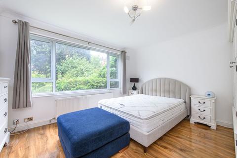 undefined, Aylmer Road, East Finchley, London, N2