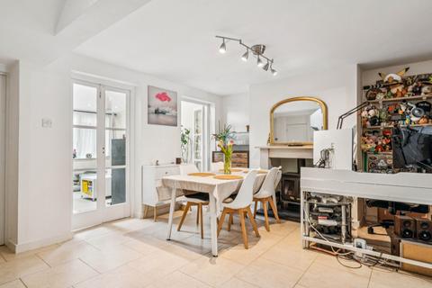 undefined, Ealing Green, London, W5