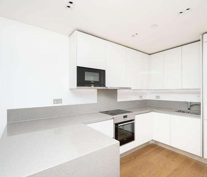 Apartment in London - View 5