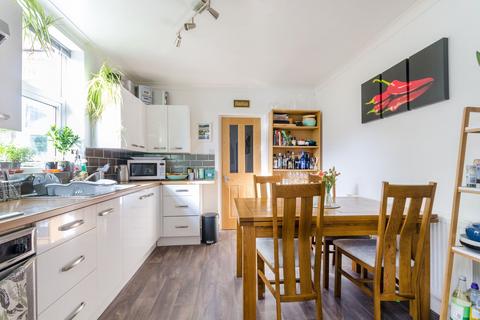 1 bedroom flat for sale, Woodville Road, Thornton Heath, CR7