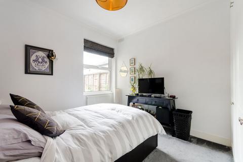 1 bedroom flat for sale, Woodville Road, Thornton Heath, CR7