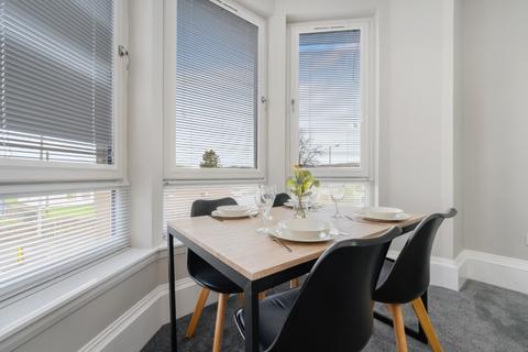 2 bedroom flat to rent, Union Street, Stirling Town, Stirling, FK8