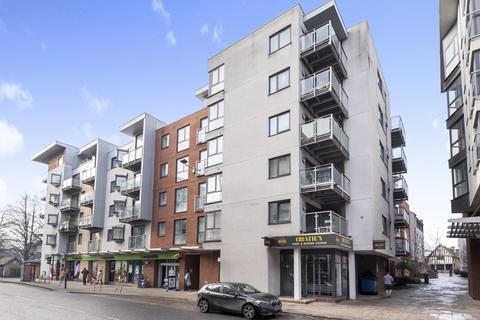 1 bedroom flat to rent, High Street, Hampshire SO14