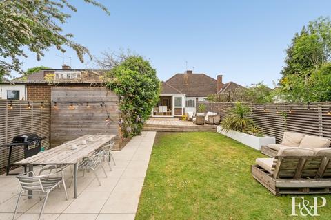2 bedroom semi-detached bungalow for sale, Highway Avenue, Maidenhead