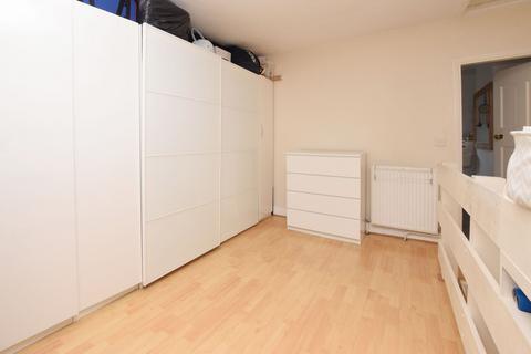 2 bed terraced house for rent in WD24, Watford