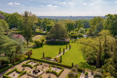 6 bedroom detached house for sale, Highwood Hill, London