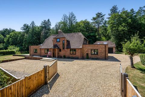5 bedroom detached house for sale, Boundary Road, Rowledge, Farnham, Surrey, GU10