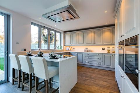 5 bedroom semi-detached house for sale, Hertford Avenue, East Sheen SW14