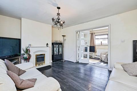 3 bedroom end of terrace house for sale, Leckie Road, Walsall, West Midlands, WS2
