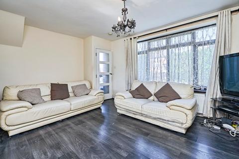 3 bedroom end of terrace house for sale, Leckie Road, Walsall, West Midlands, WS2