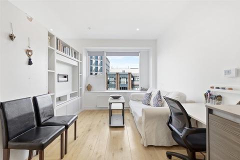 Studio for sale, Lampton Road, London TW3