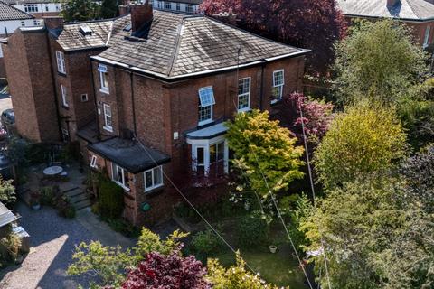 5 bedroom semi-detached house for sale, Marsland Road, Sale, Greater Manchester, M33