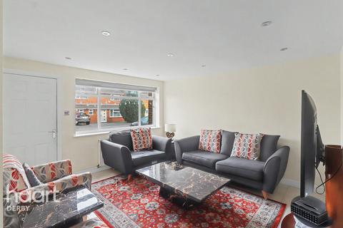 4 bedroom detached house for sale, Gary Close, Littleover