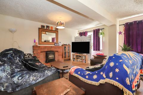 3 bedroom semi-detached house for sale, Hartley Street, Chapel Ash, Wolverhampton