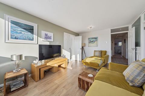2 bedroom flat for sale, 14 Ellisland Road, Flat F, Newlands, Glasgow, G43 2DB