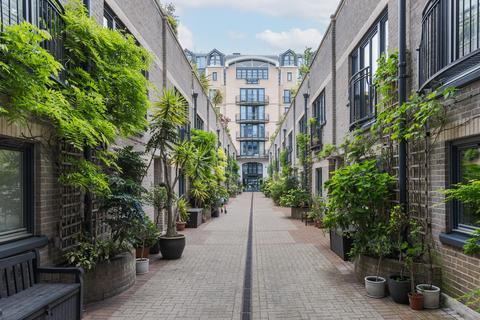 2 bedroom house for sale, Kensington Gardens Square, London