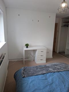 1 bedroom in a house share to rent, Room, Applegarth Avenue, Guildford, GU2