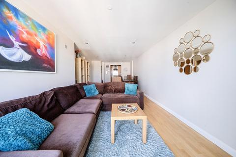 undefined, Uxbridge Road, Ealing, London