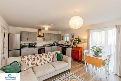 2 bedroom ground floor flat for sale, 10 Landing Lights, Bristol