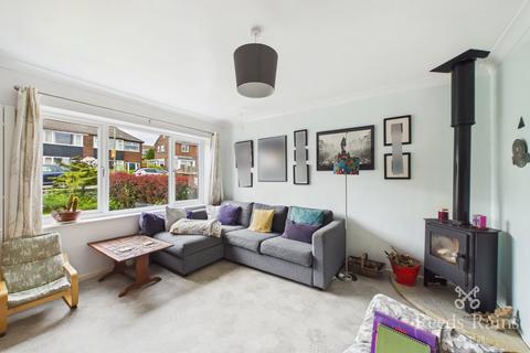 3 bedroom semi-detached house for sale, Old Road, Wakefield WF4