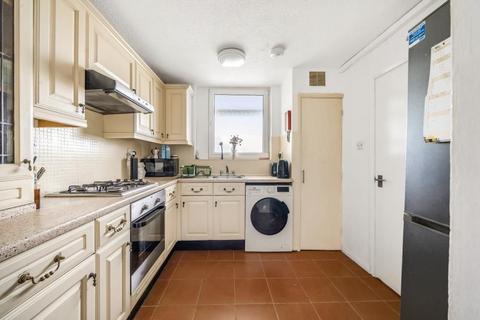 3 bedroom apartment to rent, Headington Oxford, OX3