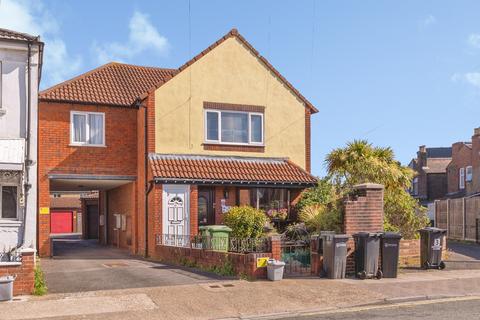 3 bedroom flat for sale, Ophir Road, Portsmouth