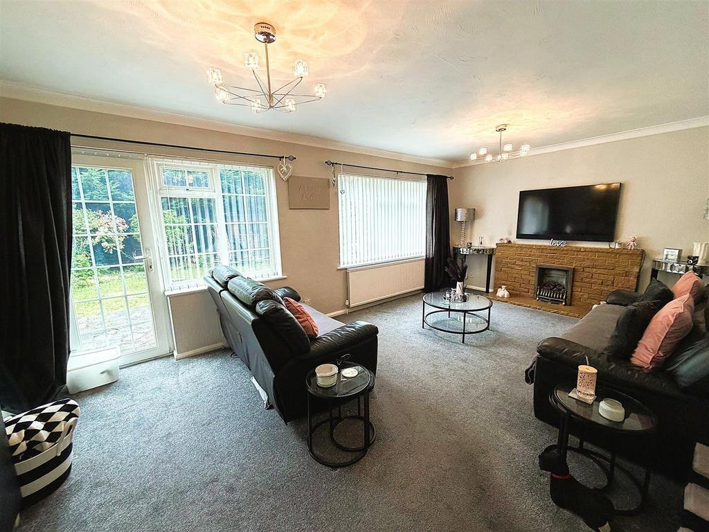 Living room, fireplace