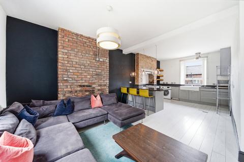 3 bedroom apartment for sale, Oldham Road, Manchester M4