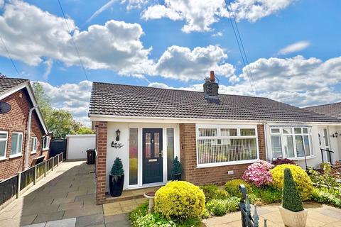 1 bedroom semi-detached bungalow for sale, Bradwell rOAD, Lowton