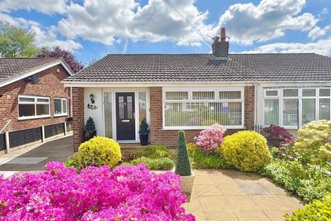 1 bedroom semi-detached bungalow for sale, Bradwell rOAD, Lowton