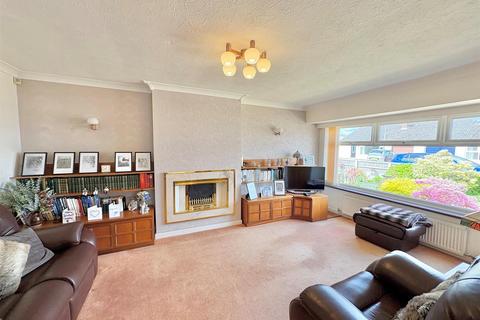 1 bedroom semi-detached bungalow for sale, Bradwell rOAD, Lowton