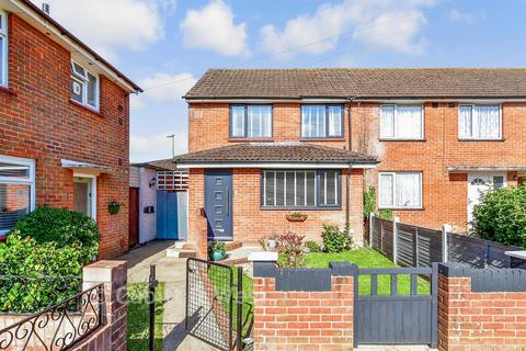 3 bedroom end of terrace house for sale, Bondfields Crescent, Havant PO9