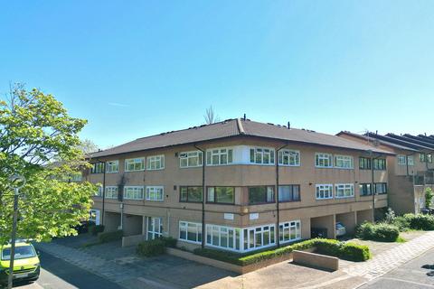 Flat - Woodruff Avenue, Conniburrow, MK14