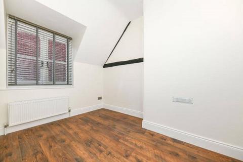 2 bedroom apartment to rent, Park Street, Guildford, GU1