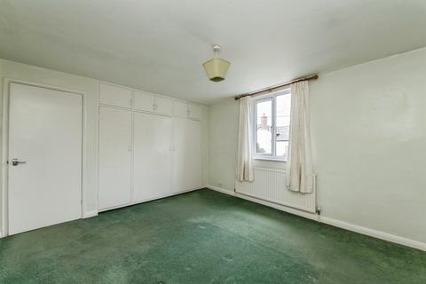 2 bedroom end of terrace house for sale, Fore Street, Ide, Exeter