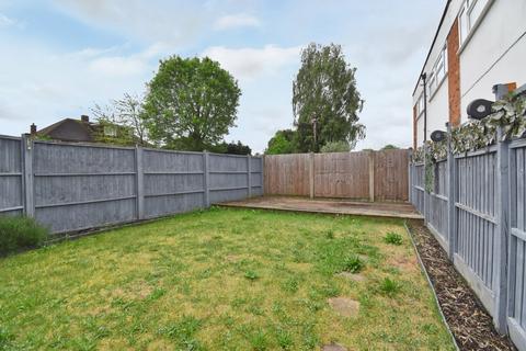 2 bedroom maisonette for sale, Devoke Way, Walton-on-Thames, KT12