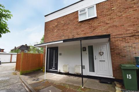 2 bedroom maisonette for sale, Devoke Way, Walton-on-Thames, KT12