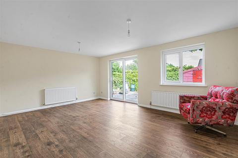3 bedroom semi-detached bungalow for sale, Dove Green, Bicester