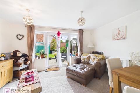 4 bedroom semi-detached house for sale, Shard End Crescent, Shard End, Birmingham, West Midlands, B34