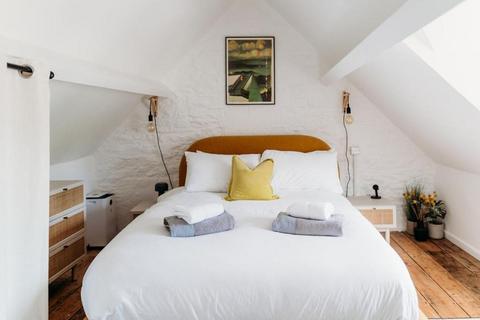2 bedroom cottage for sale, St. Johns Street, Malmesbury, SN16