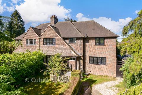 4 bedroom semi-detached house for sale, Hayes Cottages, Epsom KT18