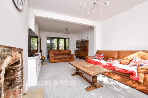 4 bedroom semi-detached house for sale, Hayes Cottages, Epsom KT18