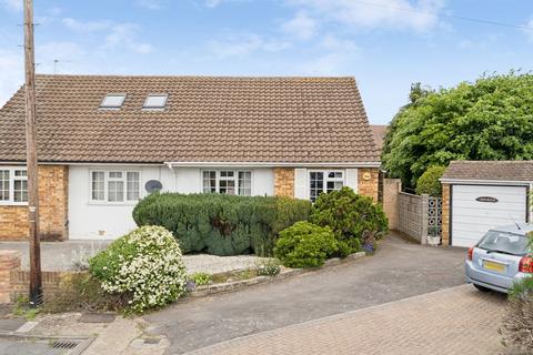2 bedroom bungalow for sale, Cecil Road, Iver SL0