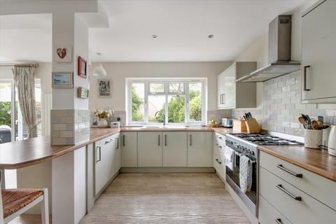 4 bedroom detached house for sale, Chestnut Avenue, Tunbridge Wells, Kent TN4