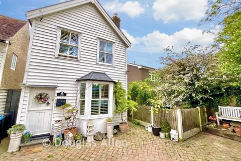 undefined, Doves Cottages, Chigwell IG7