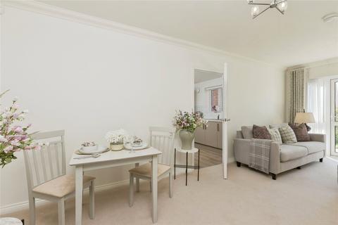 2 bedroom flat for sale, Birchwood Park Avenue, Swanley, Kent, BR8