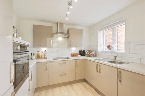 2 bedroom flat for sale, Birchwood Park Avenue, Swanley, Kent, BR8
