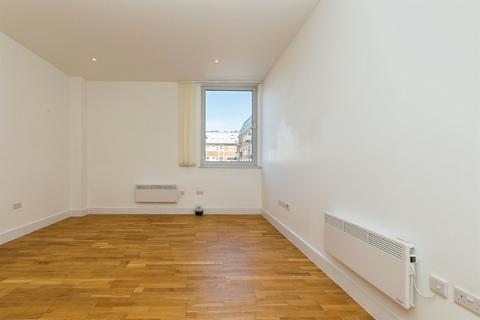 2 bedroom apartment for sale, Alton Mews, Aylesbury