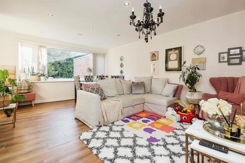 undefined, Binswood Road, HALESOWEN